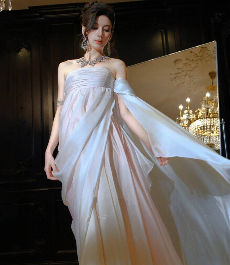 Evening Gown - Askılı Olmayan, Uçuşan Şifon Abiye Elbise,