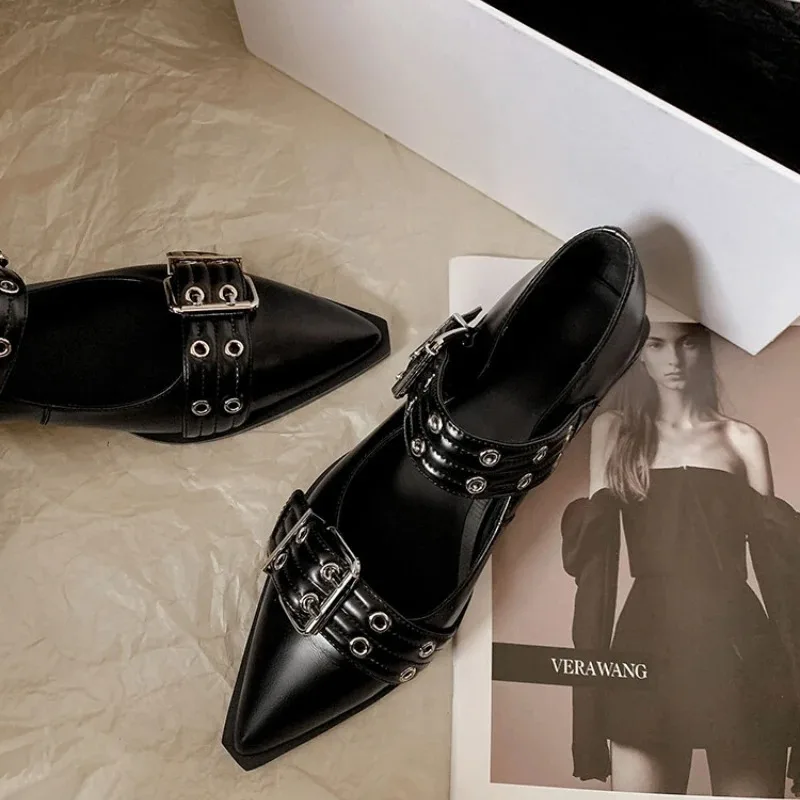Womens Heels - Kadın Ayakkabı Tasarımcısı Lüks Alçak Topuk